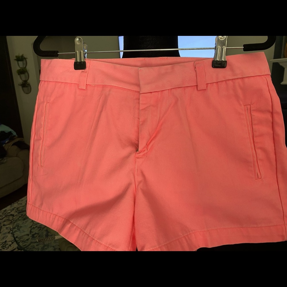 Coral short size 10